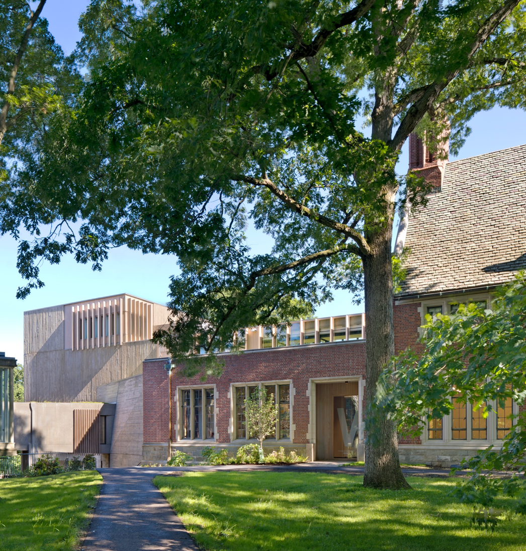 Image of the front of Pendleton West, a building on Wellesley College's campus