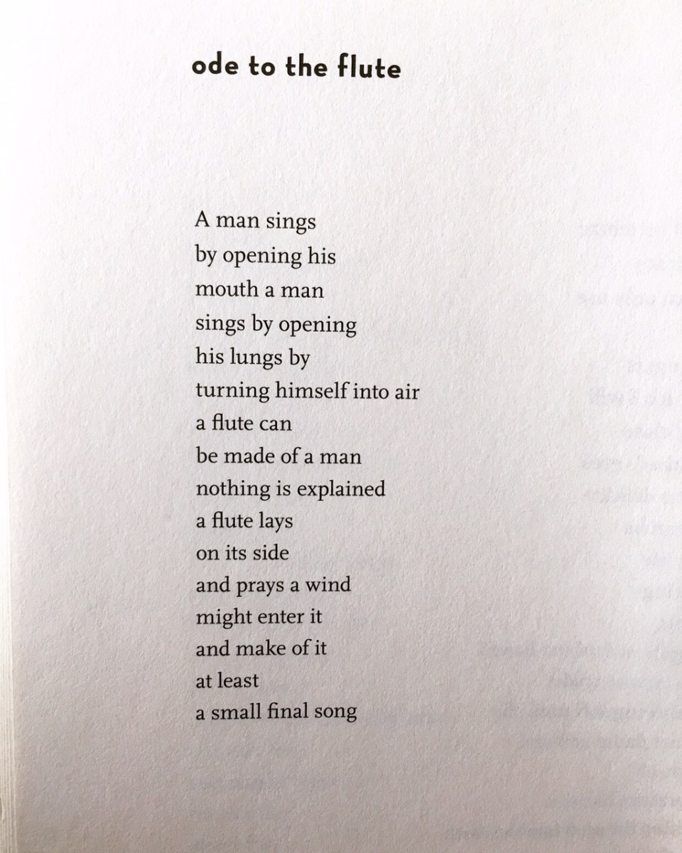 A man sings / by opening his / mouth